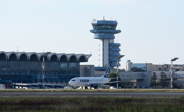 [Flughafen Otopeni]
