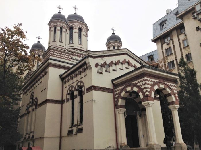 [Bild der Zlătari-Kirche]