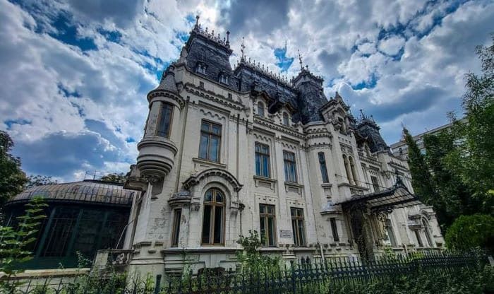 [Imaginea Palatului Crețulescu]
