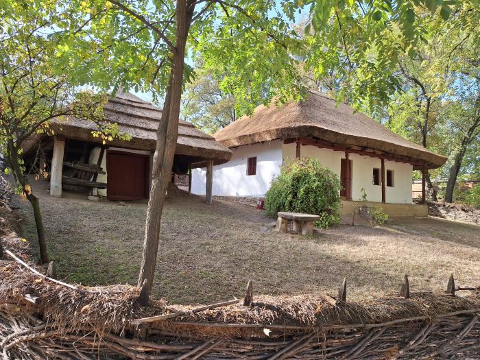 Muzeul Satului case traditionale